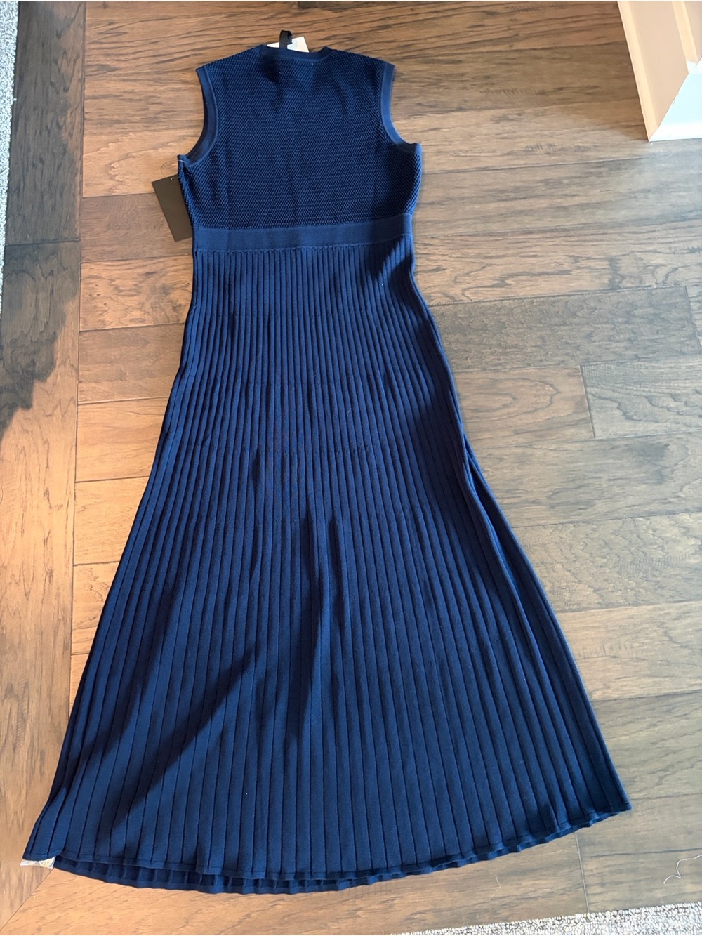 New With Tags Tuckernuck Knit Ruby Dress Sz M - Picture 11 of 12